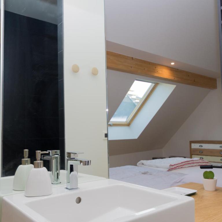 Le Petit Chalande - Chambre Double ou Lits Jumeaux Supérieure - 8