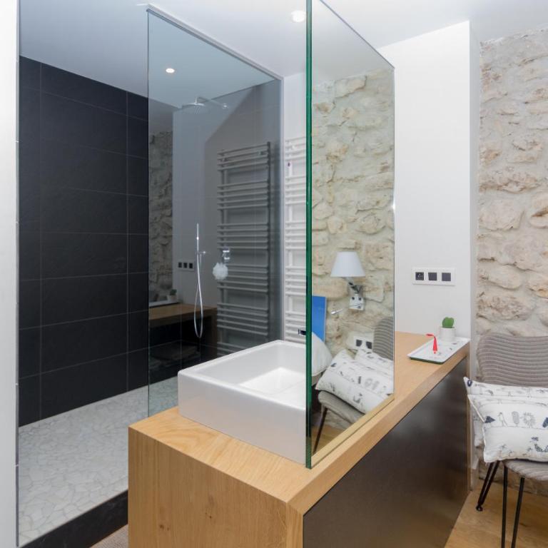 Le Petit Chalande - Chambre Double ou Lits Jumeaux Supérieure - 18
