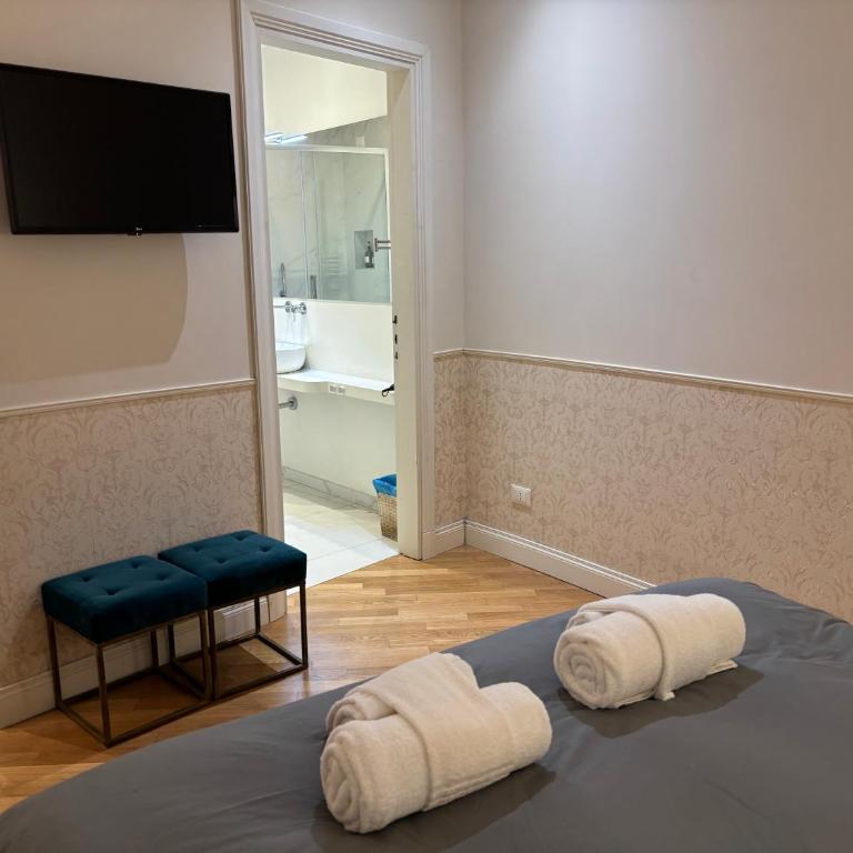 Mia residenza al Pantheon - Three-Bedroom Apartment - 15