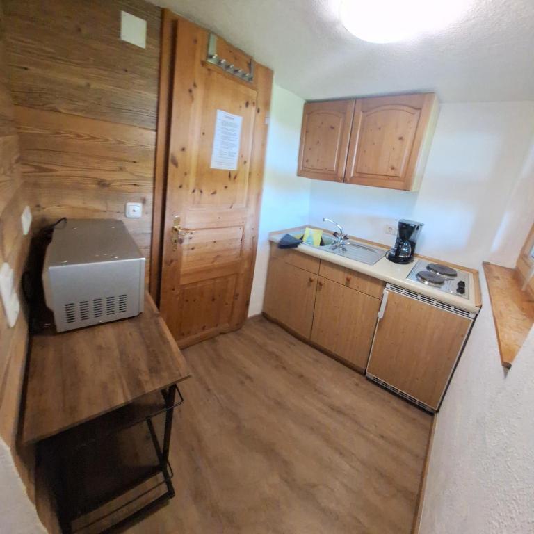 Gästehaus Luitz - Apartment mit 1 Schlafzimmer und Terrasse - 2