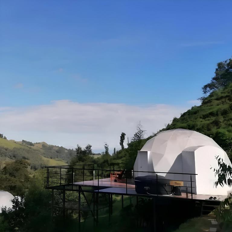 Glamping Reserva del Ruiz - Habitación Doble con vistas a la montaña - 16