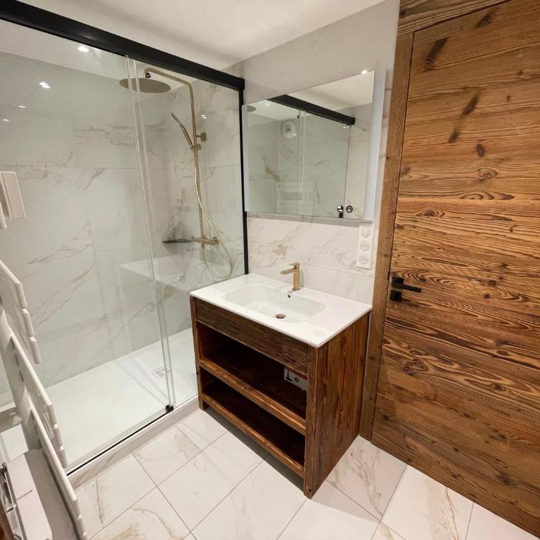 VAUJANYLOCATIONS - Flocon 1 - Appartement 2 Chambres - 8