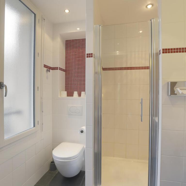 Hôtel Cardinal - Chambre Double Supérieure - 6