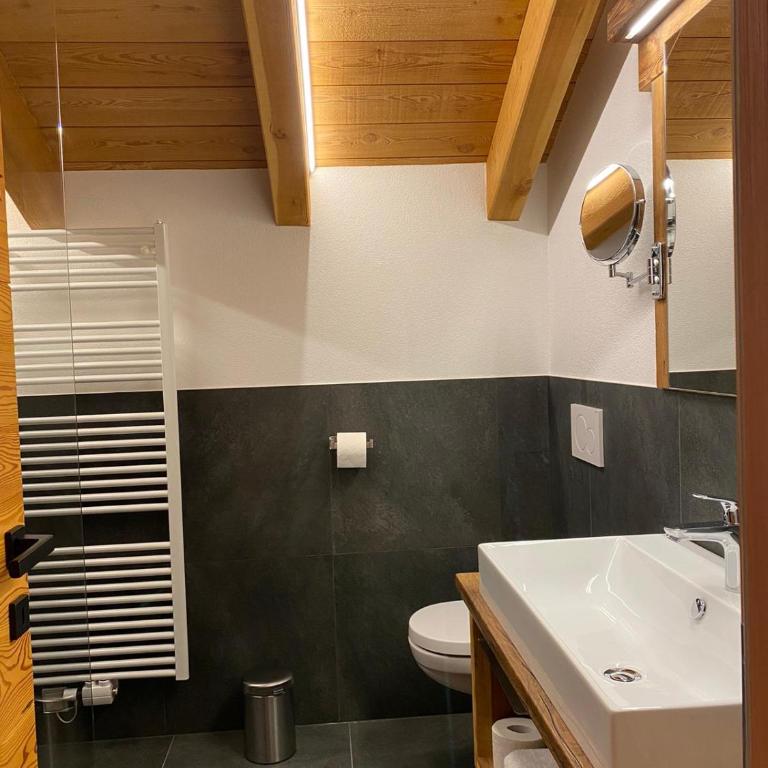 Tischlerhof Alpine Living - Appartamento con 2 Camere da Letto e con Vista Montagna - 12