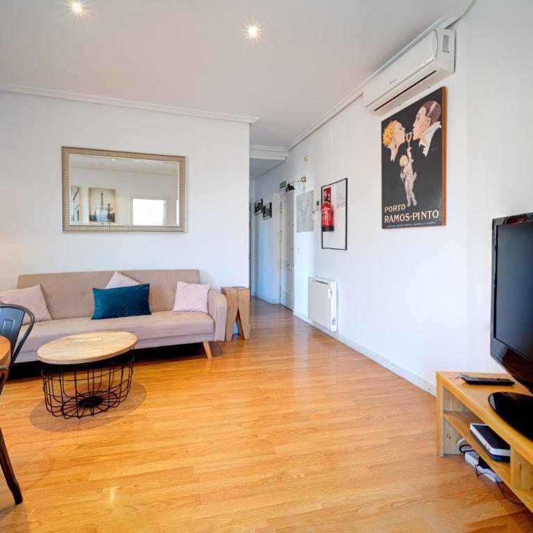 Apartament Glorieta Puerta de Toledo - Two-Bedroom Apartment - 21