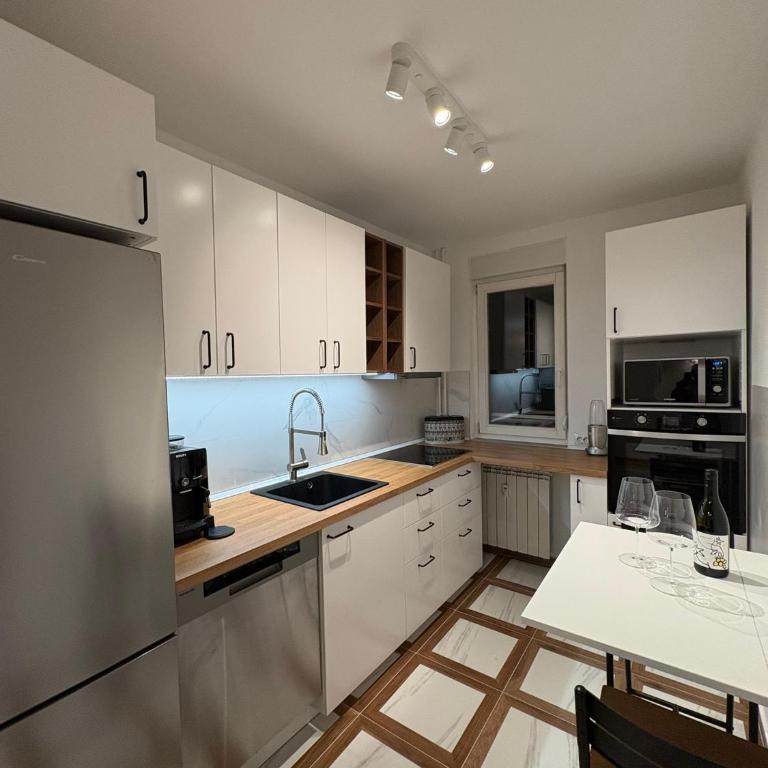 Kuzma's Corner - Apartman sa 1 Spavaćom Sobom - 8