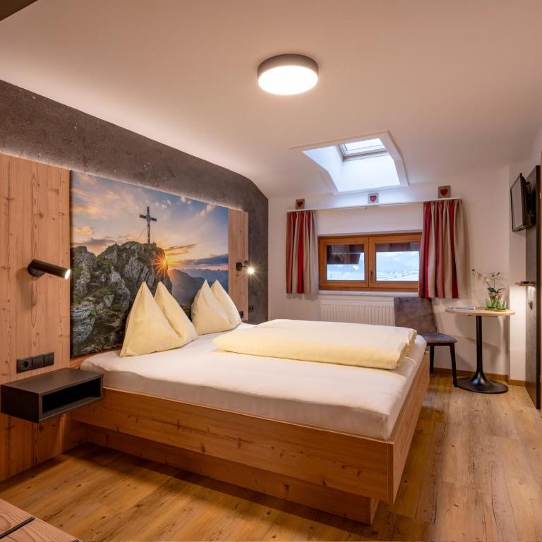 Das Sonnleiten Ski- und Motorradhotel Bruck im Zillertal - Doppelzimmer - 1