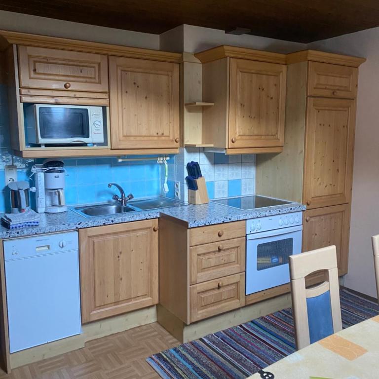 Haus Holaus Helga - Apartment mit Dusche - 19
