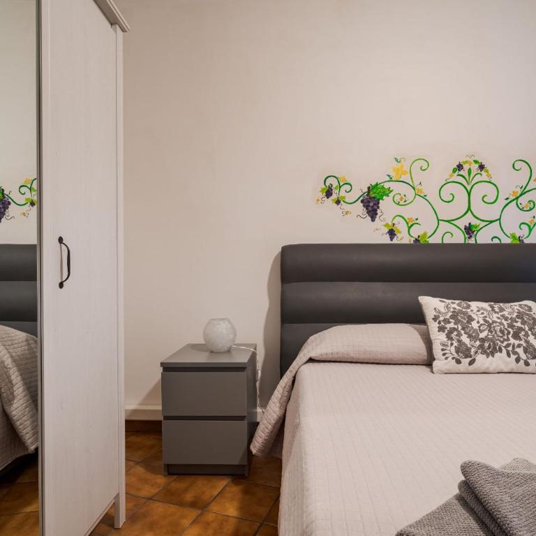 The Lemon Tree - Two-Bedroom Apartment - 20