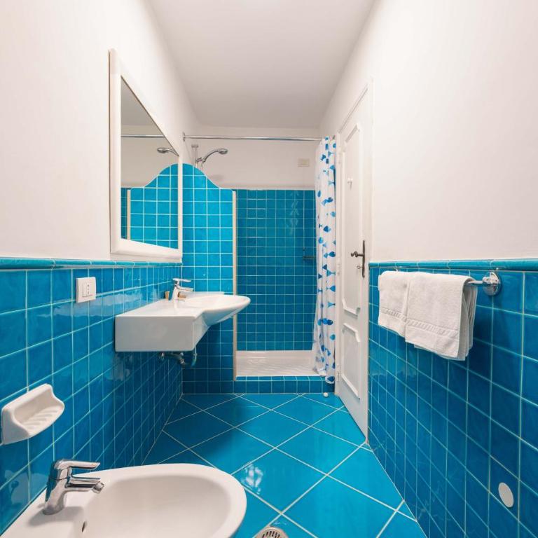 AMORE RENTALS - Villa Marti - Villa Fronte Spiaggia - 48