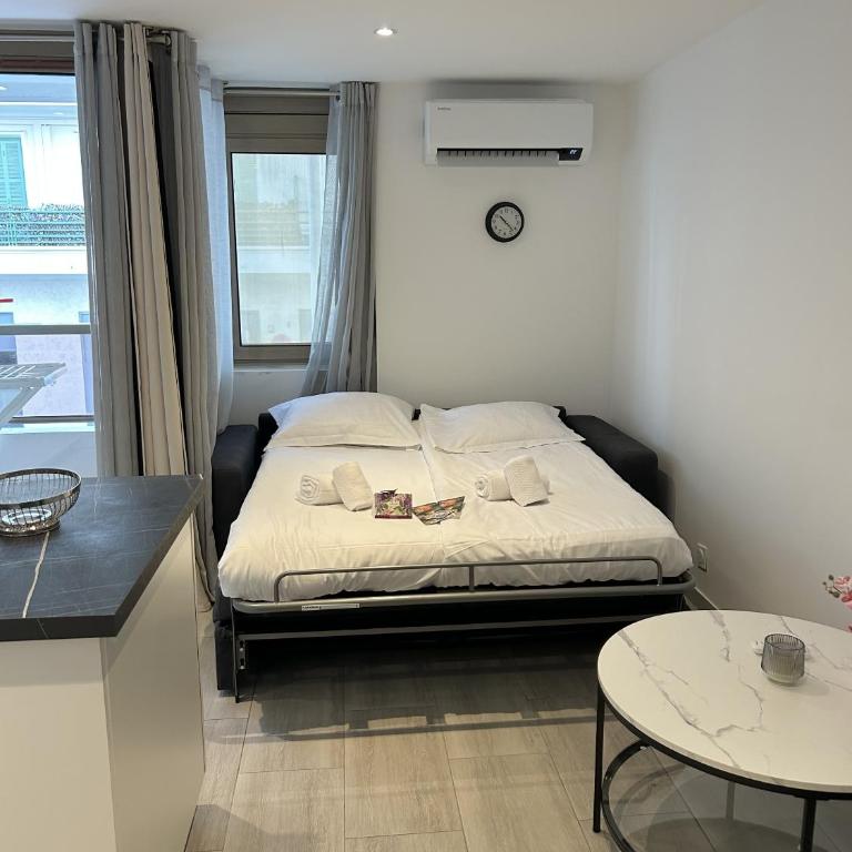 Residence Graziella Appartement 100 - Appartement 1 Chambre - Vue sur Ville - 4