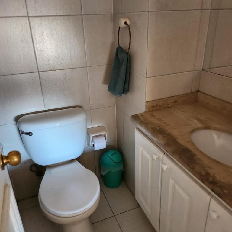 Depto barrio 18 hasta dos dormitorios - Apartamento de 2 dormitorios - 2