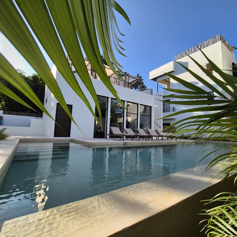 New luxury studio with plunge pool - Apartamento Estándar de 1 dormitorio - 3