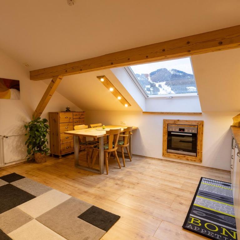 FeWo Froschkönig mit Sauna & Bergblick, Self-Check-in, WLAN, Parkplatz, zentrumsnah - Apartment mit Sauna - 2