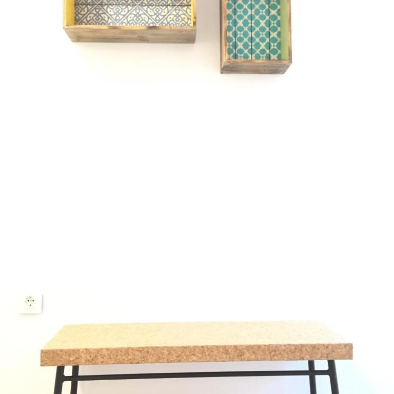 Ant Hostel Barcelona - Private Standard Quadruple Room with Private Bathroom - 6