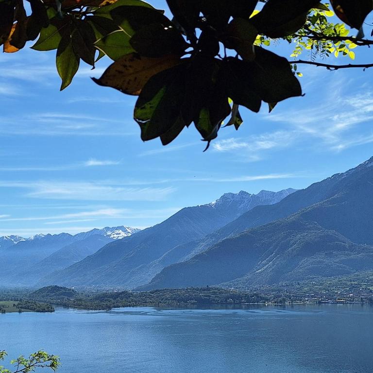 Villa Viva-Como - Three-Bedroom House - 52