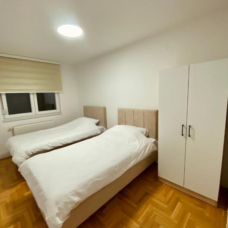 Pale apartman Gold - Apartman sa 2 Spavaće Sobe - 8