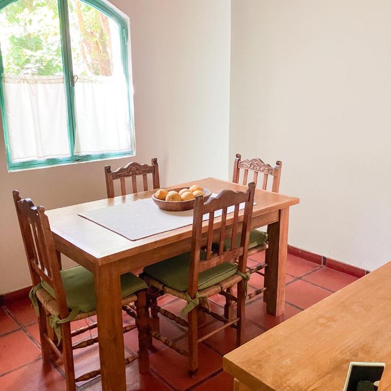 Acogedora casa cerca de la Laguna, con pileta - Casa de 2 dormitorios - 19