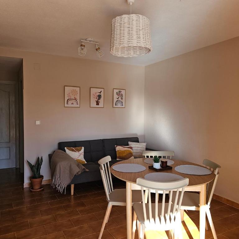 Blue Dream 100 - Two-Bedroom Apartment - 8