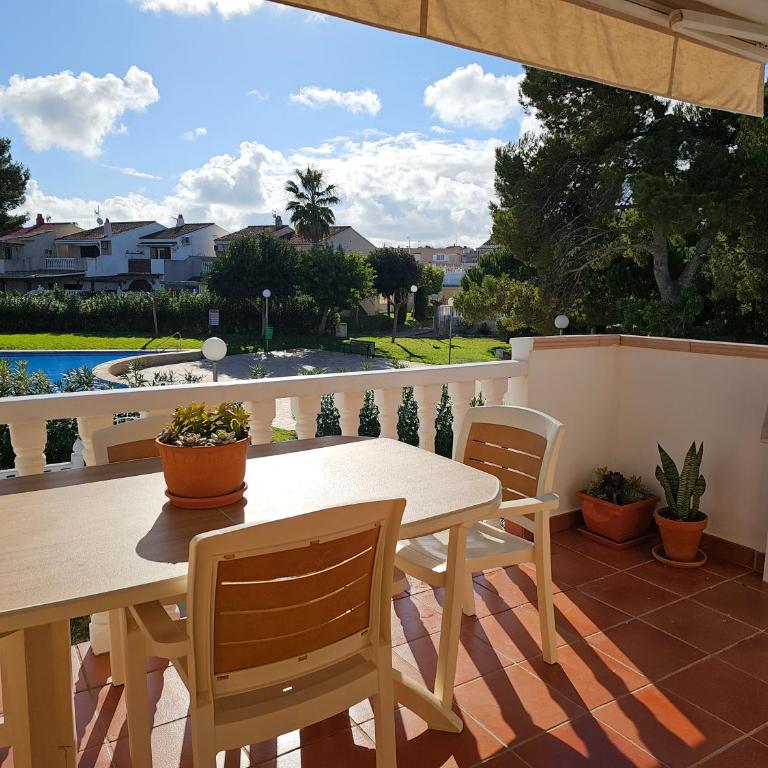 Blue Dream 100 - Two-Bedroom Apartment - 4