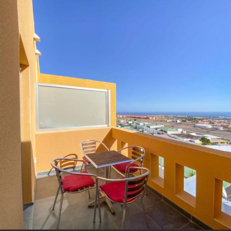 Paraiso del Mar - Three-Bedroom House - 14
