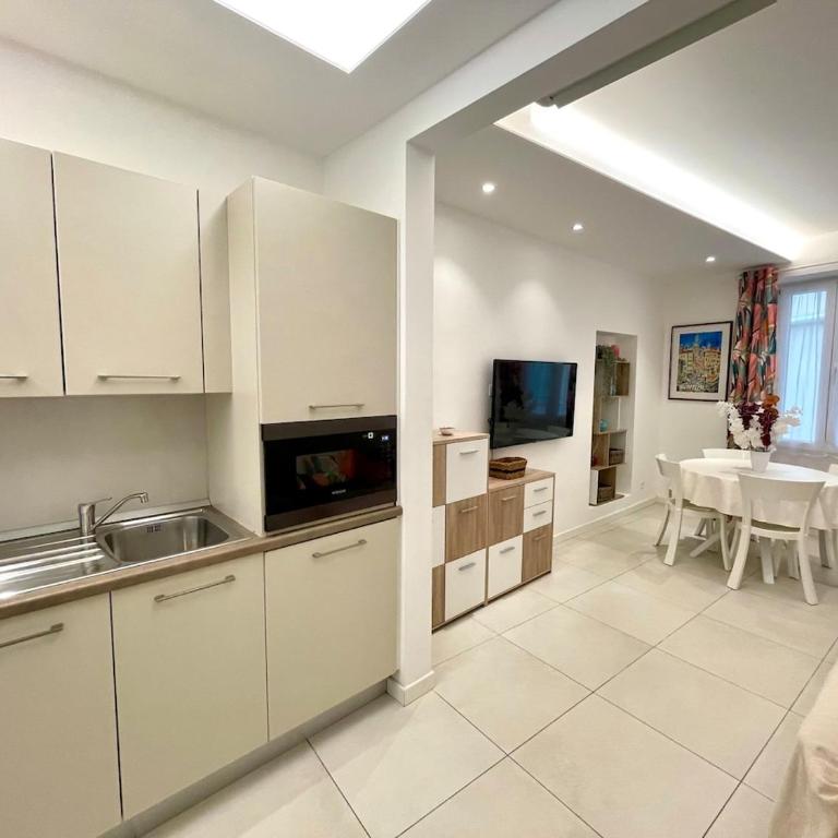 Le Cap, beau trois pièces au coeur de la vieille ville - Appartamento con 2 Camere da Letto - 7
