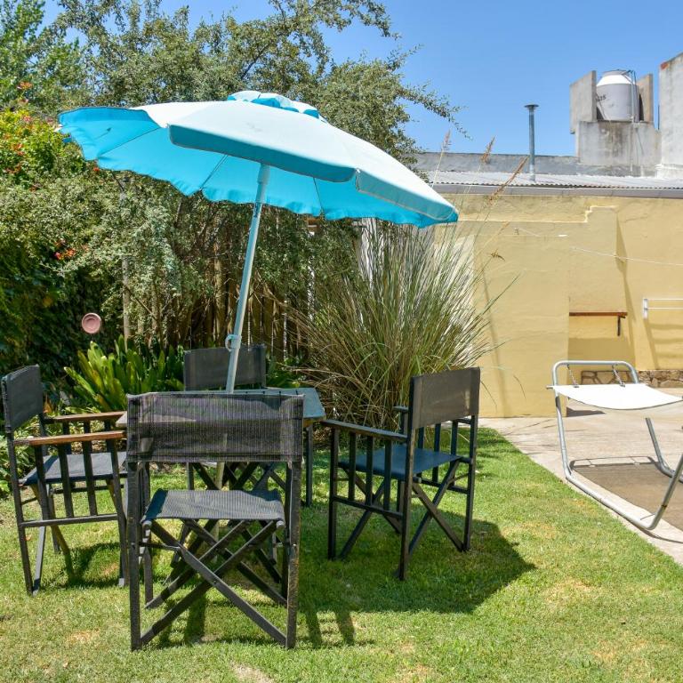 Casa con jardín y pileta en Chascomús, cerca de la Laguna - Casa de 2 dormitorios - 26