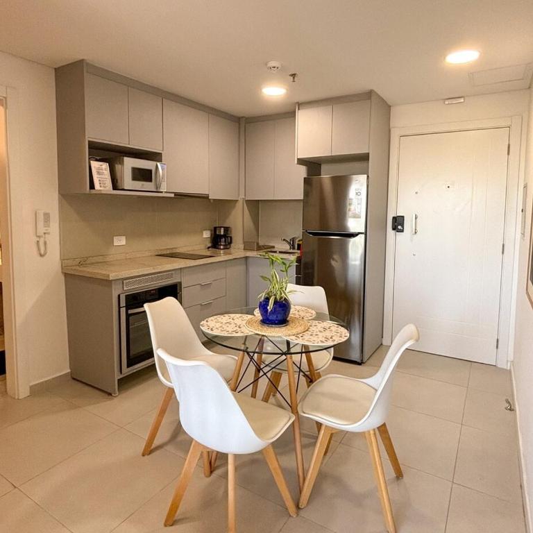 Loft with balcony and garage minutes away from corporate axis - One-Bedroom Apartment - 9