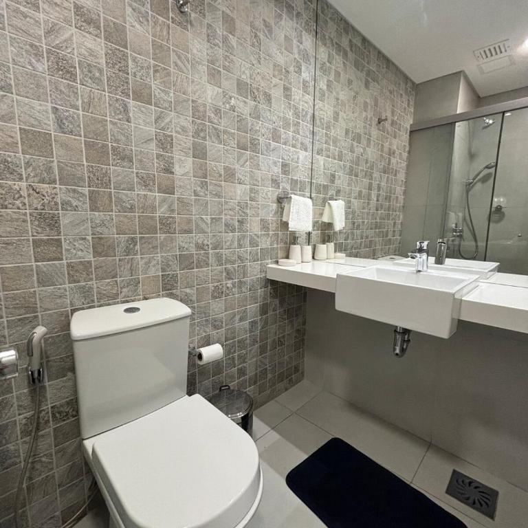 Loft with balcony and garage minutes away from corporate axis - One-Bedroom Apartment - 31