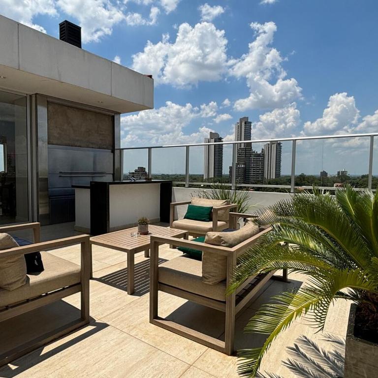 Loft with balcony and garage minutes away from corporate axis - One-Bedroom Apartment - 37