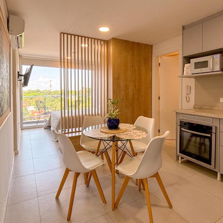 Loft with balcony and garage minutes away from corporate axis - One-Bedroom Apartment - 1
