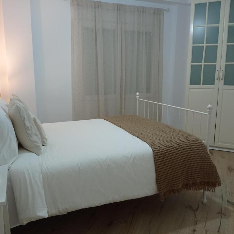 Bonito piso en Alminares - Two-Bedroom Apartment - 7