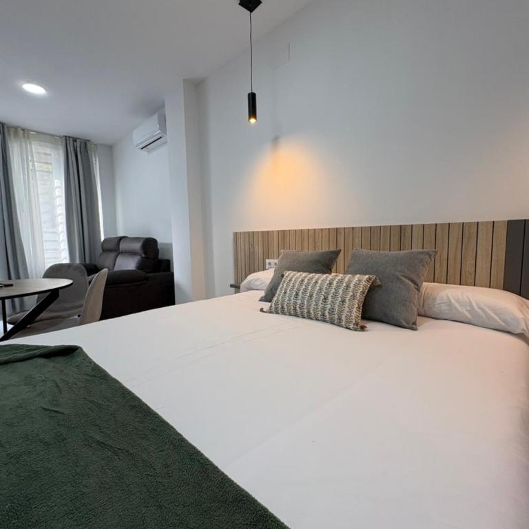 P&C APARTMENTS - Complejo Pintor Zurbarán - Estudio - 2