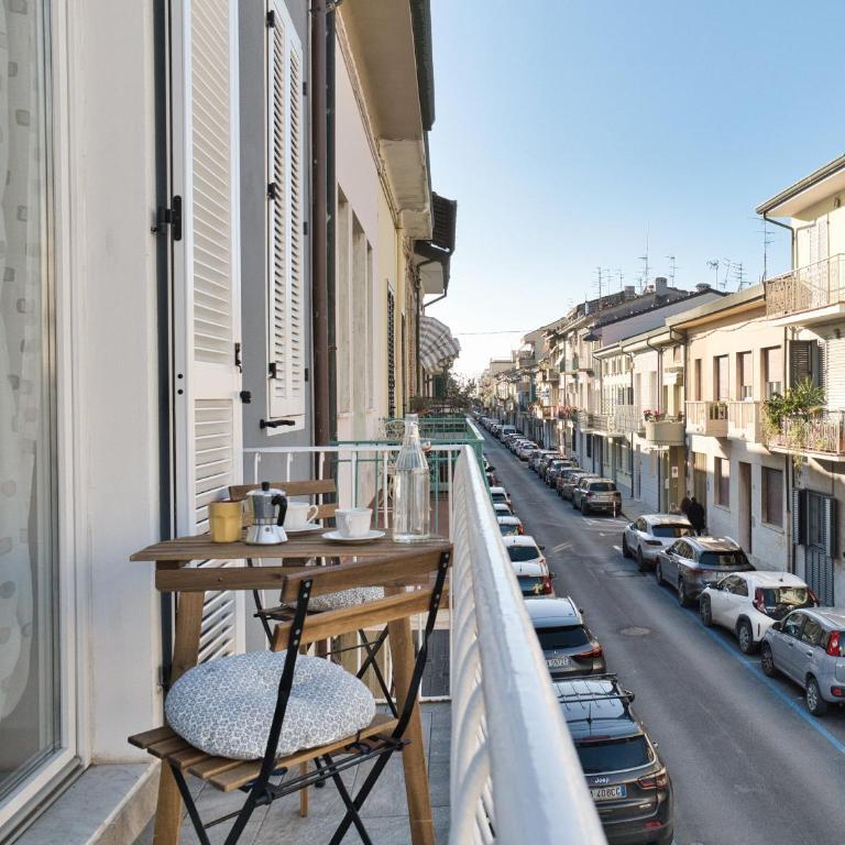 Via Puccini 217 - Appartamento con 2 Camere da Letto - 7