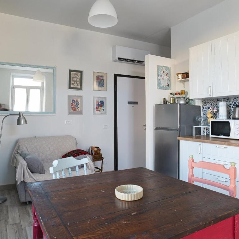 Via Puccini 217 - Appartamento con 2 Camere da Letto - 11