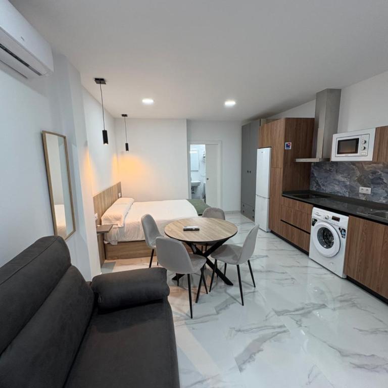 P&C APARTMENTS - Complejo Pintor Zurbarán - Estudio - 11