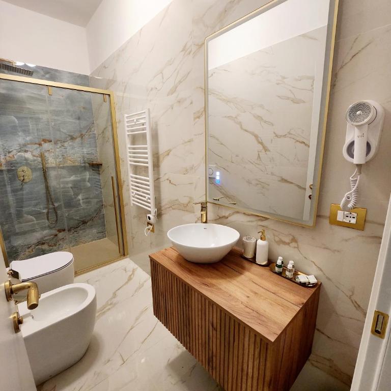 Golden Palace Luxury Guest House - Camera Matrimoniale Superior - 1