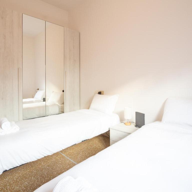 Realkasa Vicolo Otto Colonne - Appartamento con 2 Camere da Letto - 10