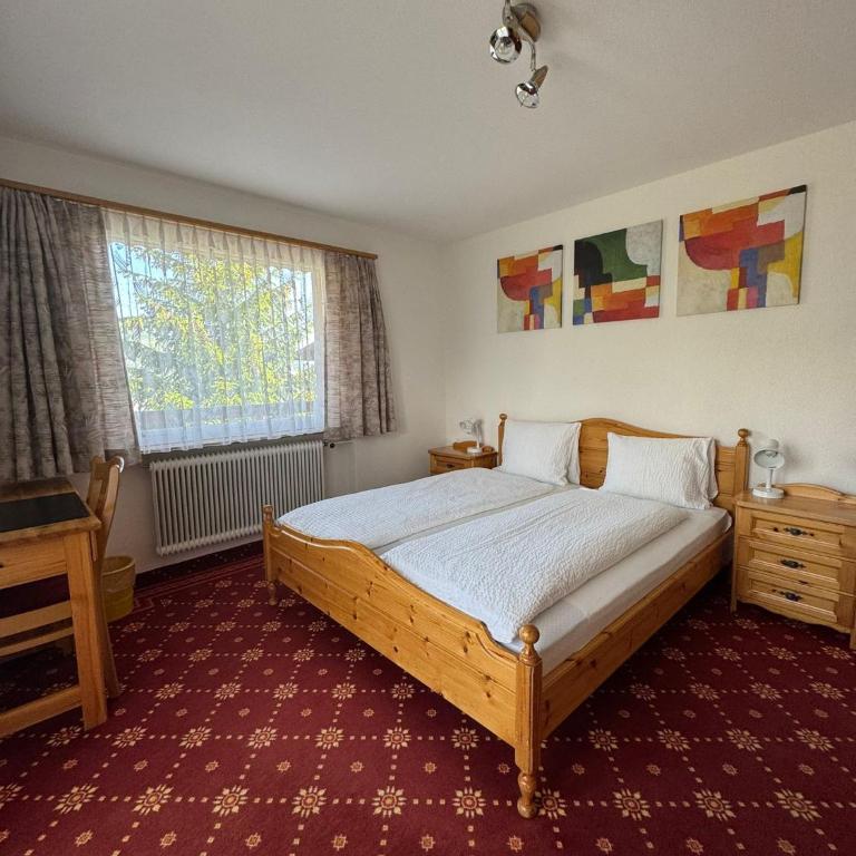 Hotel Alpina - Doppelzimmer mit Balkon - 1