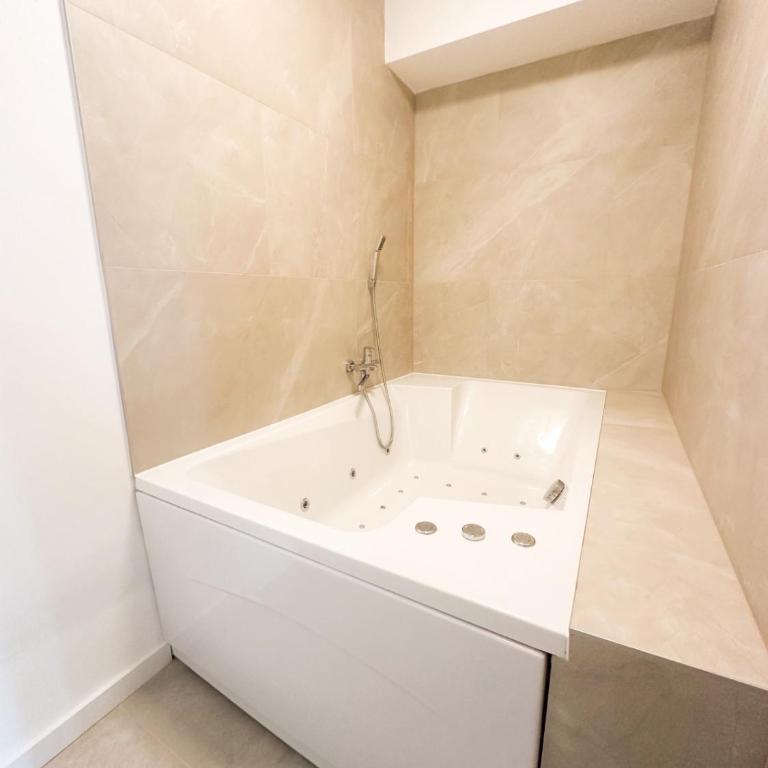 KING - Apartment & SPA - Apartman sa 1 Spavaćom Sobom - 6