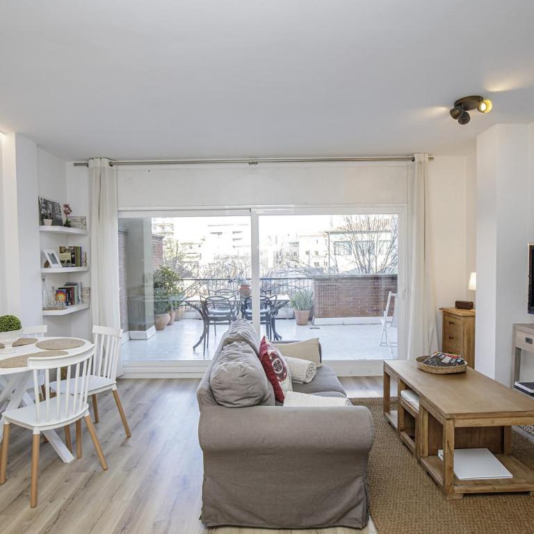Apartamento con gran terraza en Girona - Apartamento con terraza - 7