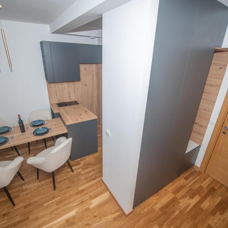Royal Premium by Vucko Jahorina - FREE PARKING - One-Bedroom Apartment - 50