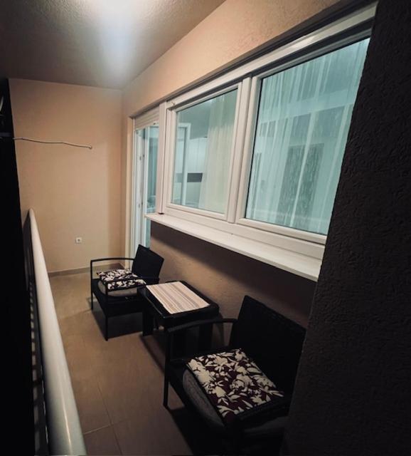 Tara Deluxe - Two-Bedroom Deluxe Apartment - 8