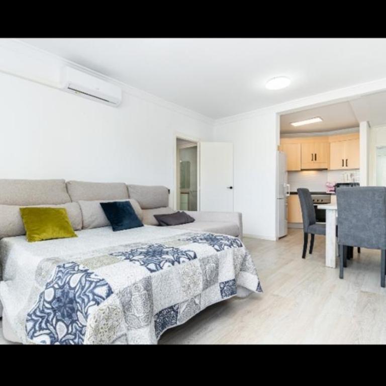 Torremar 2 - One-Bedroom Apartment - 6
