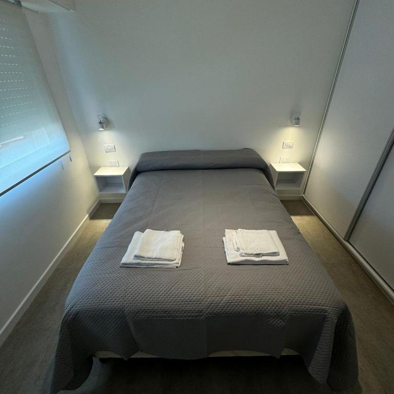 NUEVO Departamento de 3 ambientes 2 habitaciones-cocina-living comedor-baño-balcon - Casa de 2 dormitorios - 14