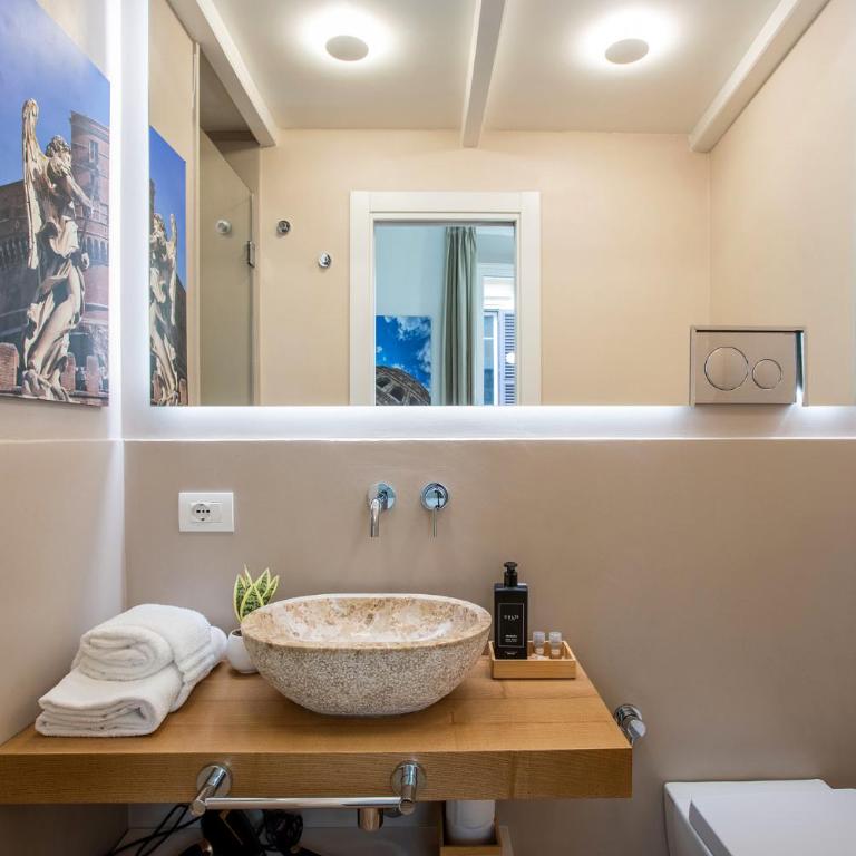 Pantheon Suites Rome 2 - Camera Matrimoniale Deluxe - 8