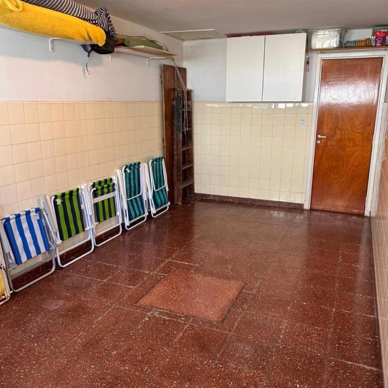 Casa con jardín metros del mar en Mar del Plata - Casa de 3 dormitorios - 18