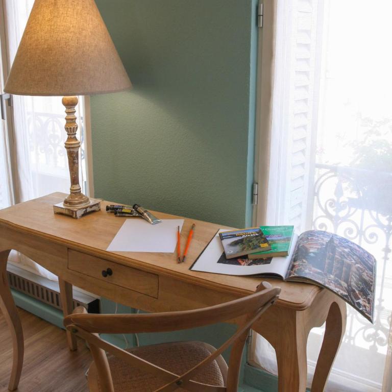 Hotel Roses - Chambre Lits Jumeaux - 12