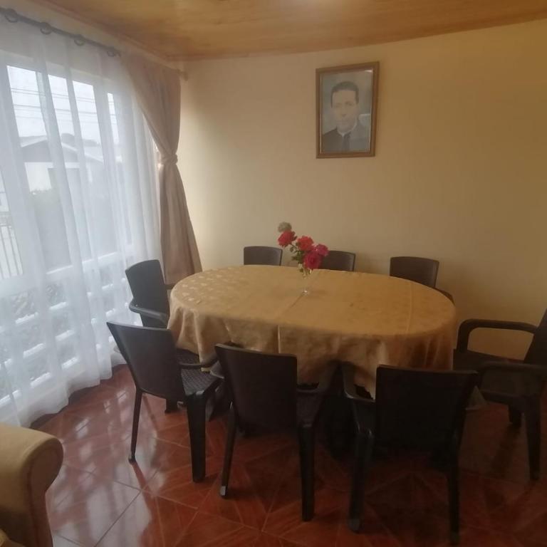 La casa y el árbol - Casa de 8 dormitorios - 4