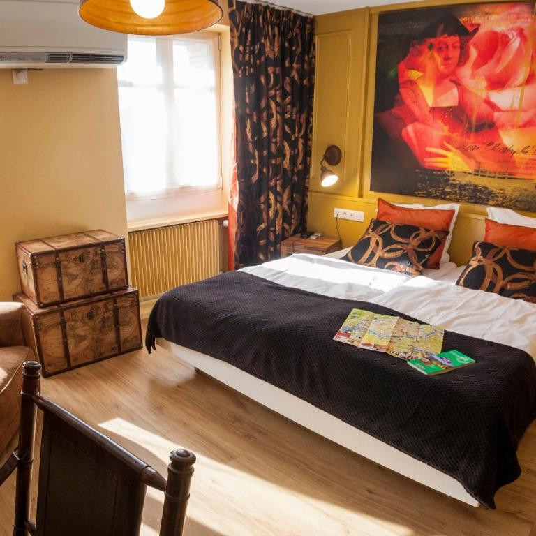 Hotel Roses - Chambre Lits Jumeaux - 13